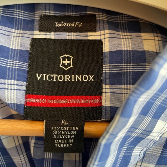 Victorinox Men's XL Blue White Plaid Button Down Short Sleeve Shirt Tailored Fit - Picture 3 of 7
